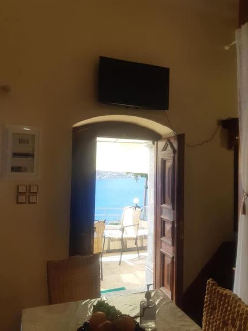 Panos Renos Studio, A Cozy Home By The Beach! Миртеа Экстерьер фото