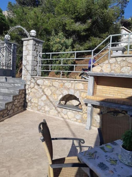Panos Renos Studio, A Cozy Home By The Beach! Миртеа Экстерьер фото
