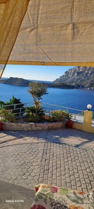 Panos Renos Studio, A Cozy Home By The Beach! Миртеа Экстерьер фото