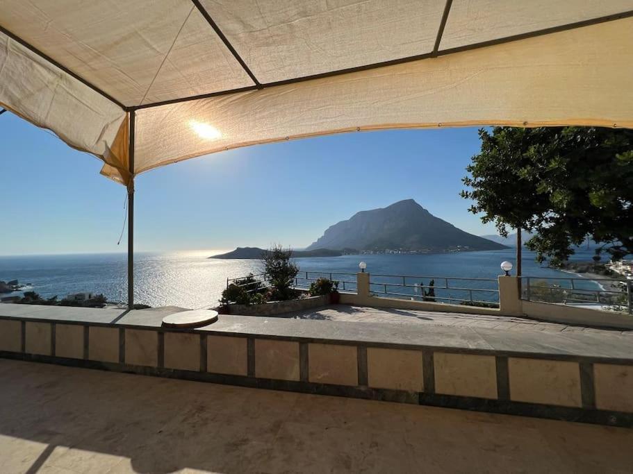 Panos Renos Studio, A Cozy Home By The Beach! Миртеа Экстерьер фото