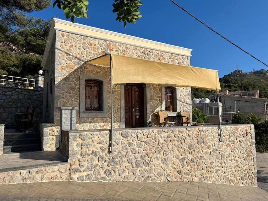 Panos Renos Studio, A Cozy Home By The Beach! Миртеа Экстерьер фото